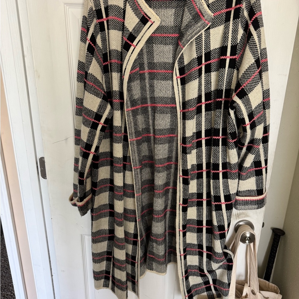 🧤 NY Collection Black and White Knit Sweater